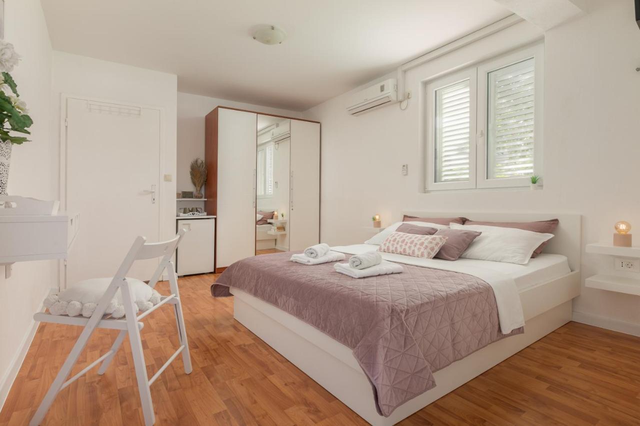 Apartments & Rooms Joy Of Life In Makarska Ngoại thất bức ảnh